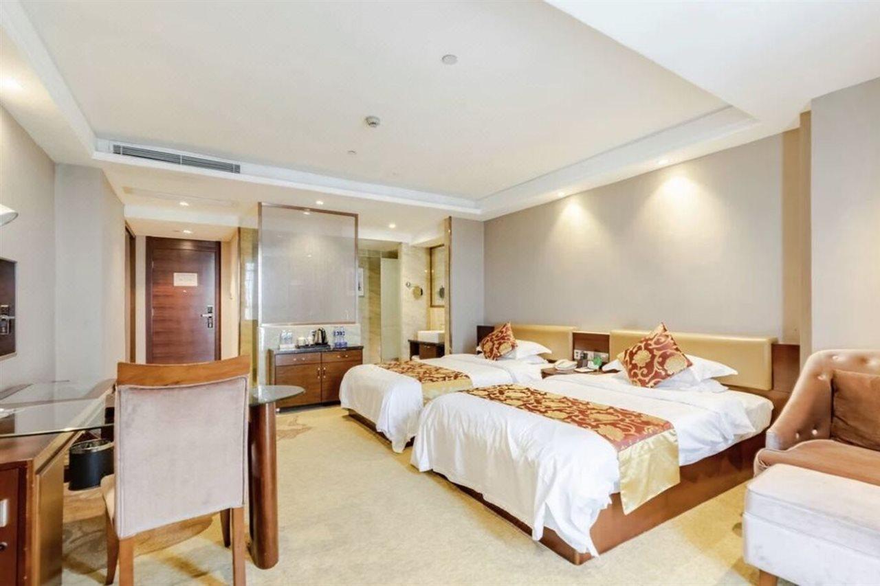 The Century Hotel Zhongshan  Buitenkant foto